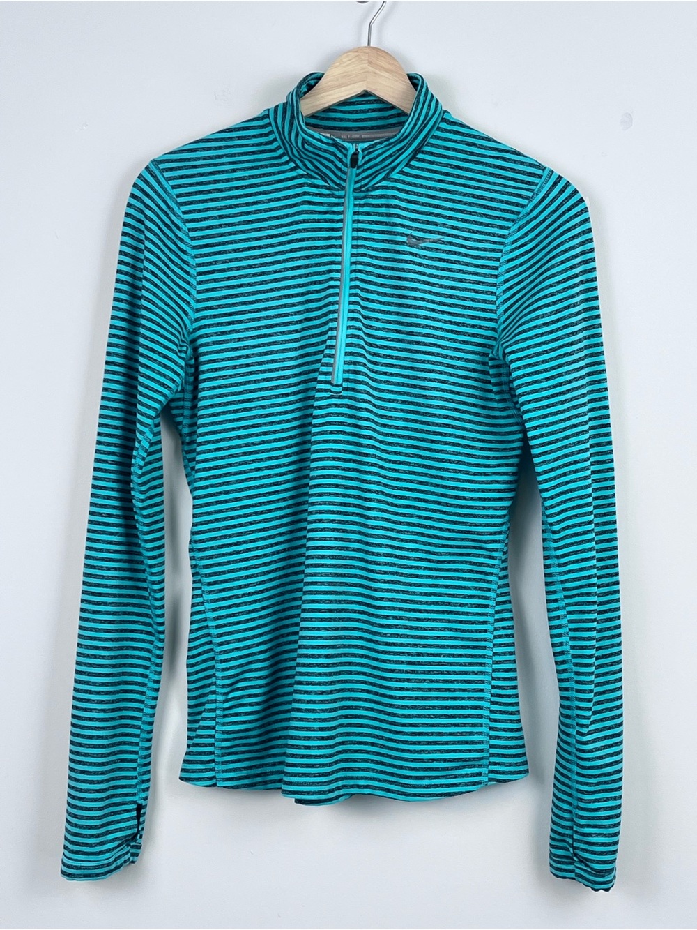 Nike Running Women's Dri-Fit Element Striped 1/2 Zip Performance Pullover Size S